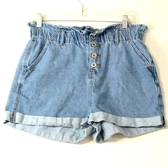 SONG Pants - SONG Paperbag Button-fly Denim Shorts Womens Size (L) High Waist 100% Co…